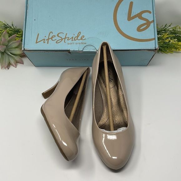 Life Stride Shoes - Life stride Womens Parigi Closed Toe Classic Pumps Taupe Glory Size 7.5 W